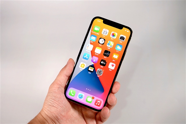 东乡苹果手机维修分享iOS 14.2修订版已到，专属iPhone 12系列 