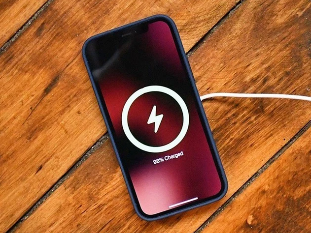 东乡苹果手机维修分享iPhone 12可以随便充电吗 